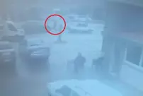 Cousin murder captured on camera in Adana: Fired multiple times and fled.