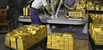 The President of Indonesia announced the establishment of the first gold bank.