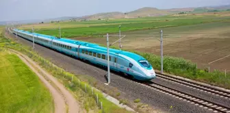 Minister Uraloğlu: The travel time between Ankara and Izmir will be reduced from 14 hours to 3.5 hours by high-speed train.