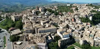 Historical houses in Italy are on sale for 1 euro.