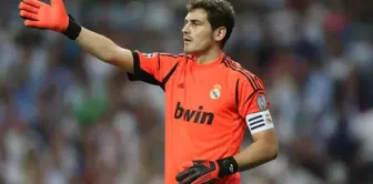 Those who see Iker Casillas's new style can't recognize him.