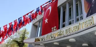 İBB'ye soruşturmasında firari şüphelinin mal varlığına el konuldu. 

ترجمة: تم مصادرة أموال المشتبه به الهارب في التحقيق مع بلدية إسطنبول الكبرى.