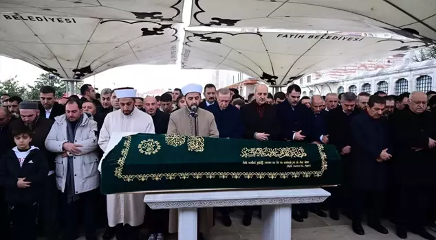 Serokomar Erdogan beşdarî merasîma cinazeyê Alîkara Seroka Şaxa Jinan a Stenbolê ya AK Partiyê Baltaciyê bû