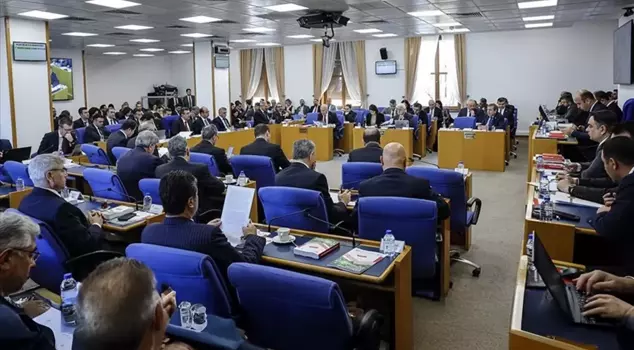 The minimum wage negotiations for 2025 have started in the Turkish Grand National Assembly (TBMM).