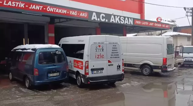 The snowfall caused a rush to tire shops.