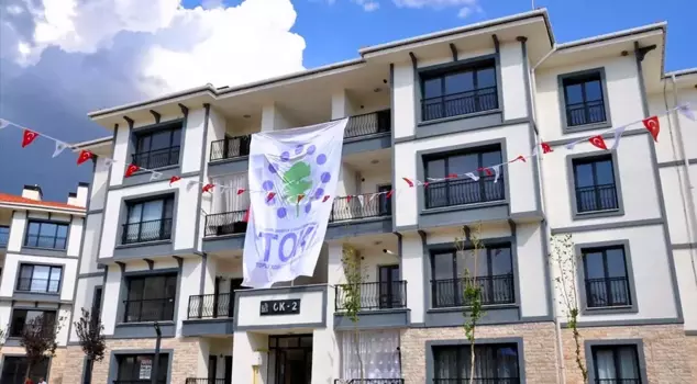 The results of the lottery for the 3+1 housing units of TOKİ in Arnavutköy, Istanbul, with 1114 apartments, have been announced.