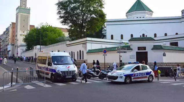 Instructions to mosque imams in France: 