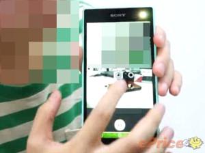 Sony'den n Tarafta Flash Ikl Selfie Telefonu Geliyor