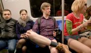 Pantolonsuz Metro Gnnden Renkli Grntler