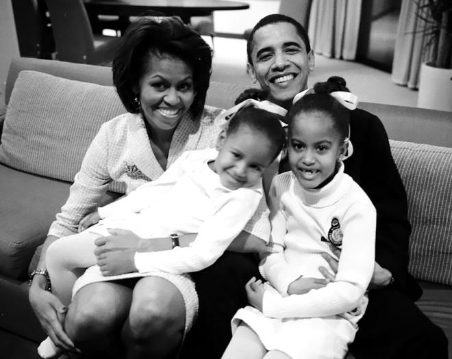 Barack& Michelle Obama'nın Aşkına Şahit Olacağınız 15 Kare