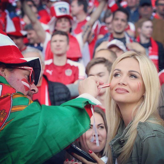 Güzeller Güzeli Rus Spor Spikeri, Sosyal Medyaya Damga Vuruyor