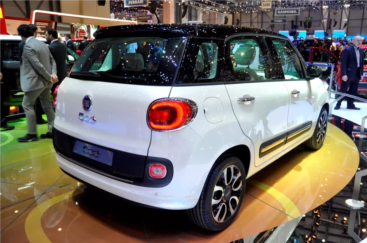 Fiat 500L Cenevre Otomobil Fuarı nda Tanıtıldı Haberler