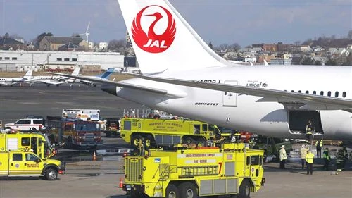 Japan Airlines To Seek Damages Over Dreamliner Grounding