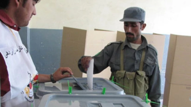 Abdullah Leads In Afghan Election
