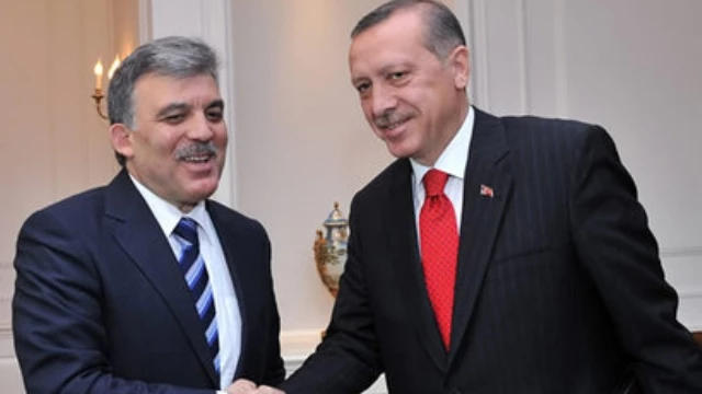 Gul, Erdogan In Presidential Talks, Both Rule Out Crisis