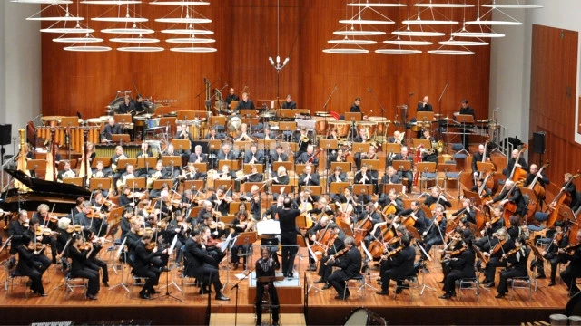 Two Renowned German Orchestras Meet Their End?