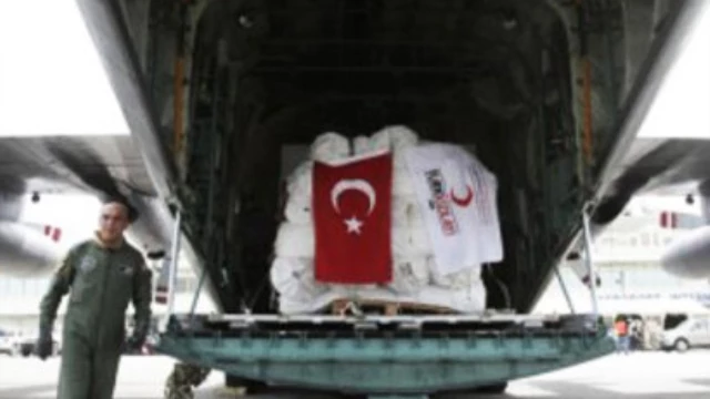 Turkey Delivers Medical Aid To Gaza