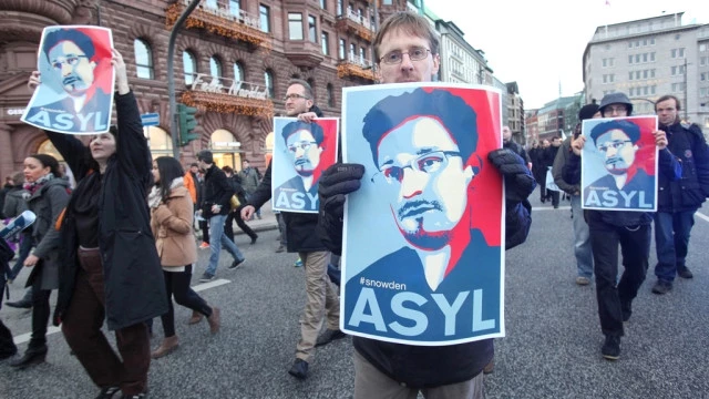 Snowden's Future Between Asylum And Amnesty