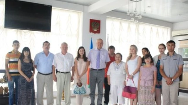 В  Азербайджане находится делегация российской молодежи