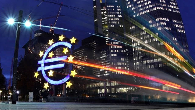 PMI Survey Indicates Sluggish Eurozone Growth