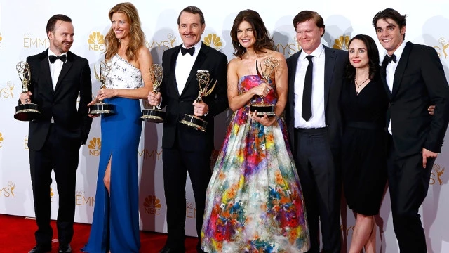 'Breaking Bad' And 'Modern Family' Win Big At Emmy Awards