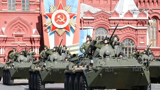 روسيا ستراجع عقيدتها العسكرية لمواجهة 