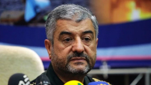 Iranian Commander Says Tehran Doubts U.S. Intentions In Fight Against ISIL