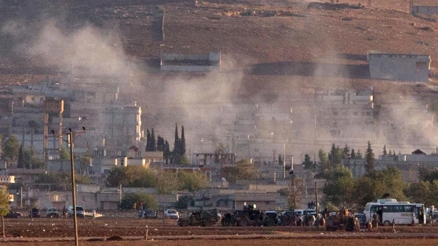 داعش تقترب من كوباني ودبابات تركيا على الحدود