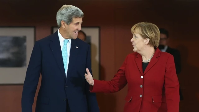 Merkel, Kerry Reaffirm Proximity On Bilateral Relations