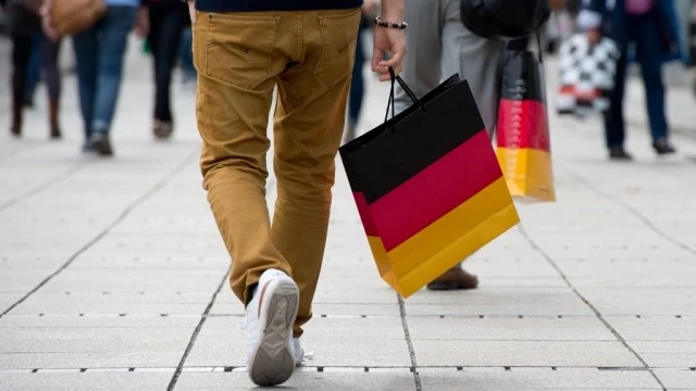 German Consumer Confidence Stops Falling