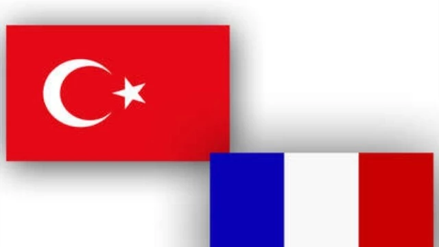 Турция и Франция обсудили вопрос урегулирования нагорно-карабахского конфликта