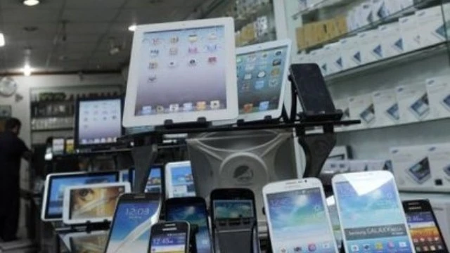 В Азербайджане начинается платная регистрация мобильных устройств