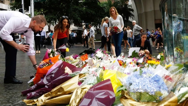 Australia Mourns 'Heroes' Lost In Sydney Cafe Siege