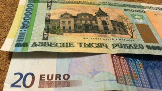 Эксперты: Решение Нацбанка Беларуси хуже, чем девальвация
