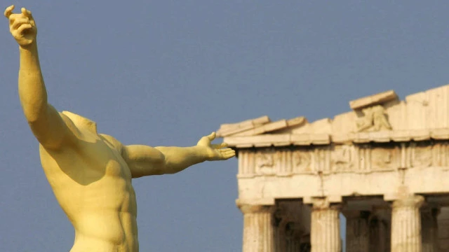 Opinion: Headless Greeks Endanger Consensus With EU