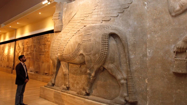 العراق يعيد افتتاح المتحف الوطني بعد نهبه مطلع 2003