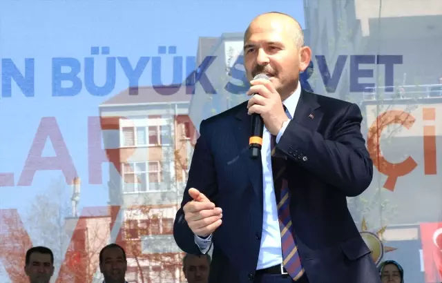 Bakan Soylu, Tuzla ve Pendik'te Halka Hitap Etti