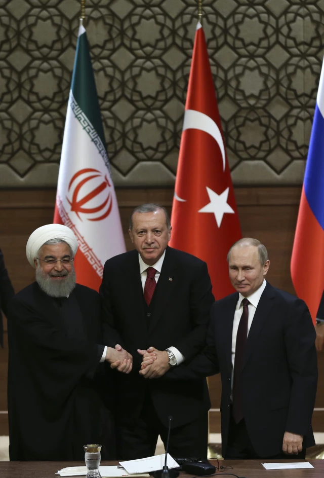 أردوغان: مشاورات القمة الثلاثية ستنير درب المرحلة القادمة بسوريا