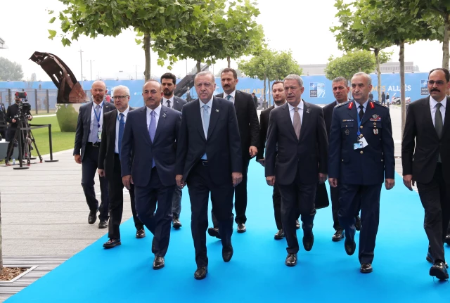 Эрдоган Участвует В 3-м Заседании Саммита Нато В Брюсселе