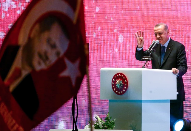 أردوغان: طوينا صفحة الانقلابات وأثبتنا للعالم نضج ديمقراطيتنا