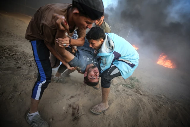 Израильские Военные Убили Трех Палестинцев В Газе