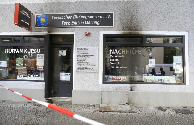 مجهولون يضرمون النار بمقر جمعية تركية بالعاصمة الألمانية