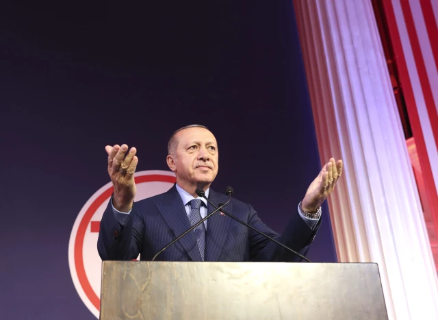 أردوغان: نعتزم اتخاذ خطوة مهمة تجاه مناطق شرقي الفرات السورية