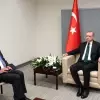الرئيس أردوغان يستقبل مؤسس المنتدى الاقتصادي العالمي بنيويورك
