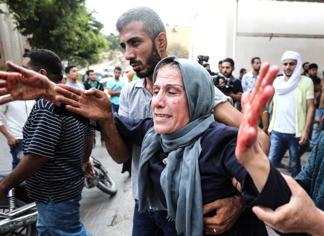 Palestinian Gov't Condemns Israeli Attacks İn Gaza