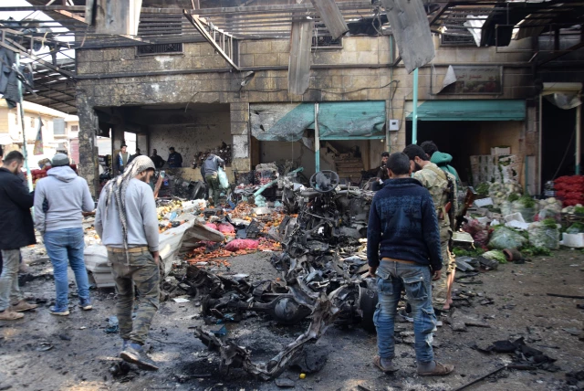 مقتل 4 مدنيين جراء تفجير سيارة مفخخة في عفرين السورية