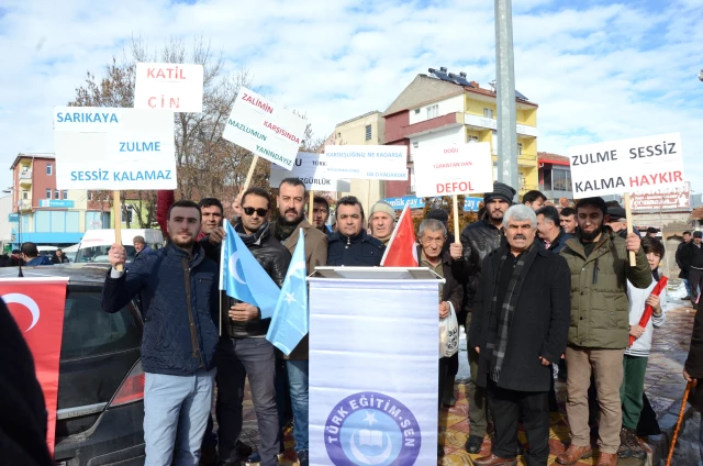 عشرات الأتراك يحتجون على الانتهاكات الصينية ضد مسلمي الأويغور