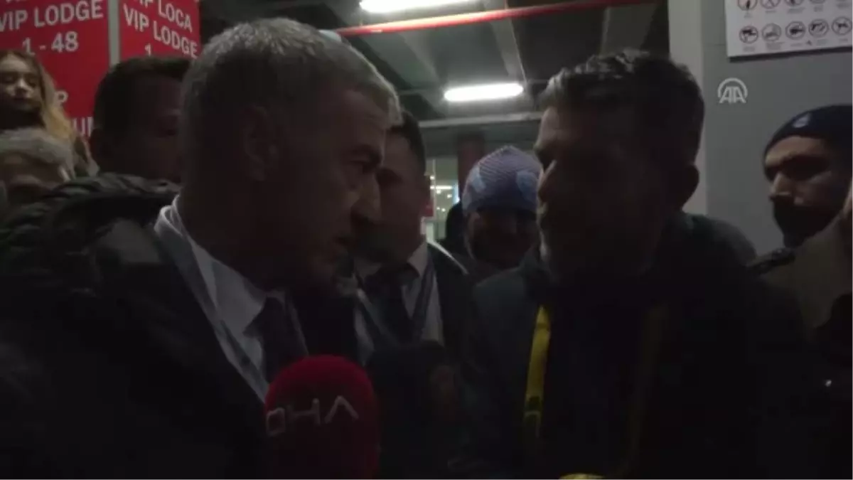 Ahmet Ağaoğlu: Biz Bu Takımla Savaşmaya Devam Edeceğiz Ahmet Ağaoğlu: Biz Bu Takımla Savaşmaya Devam Edeceğiz