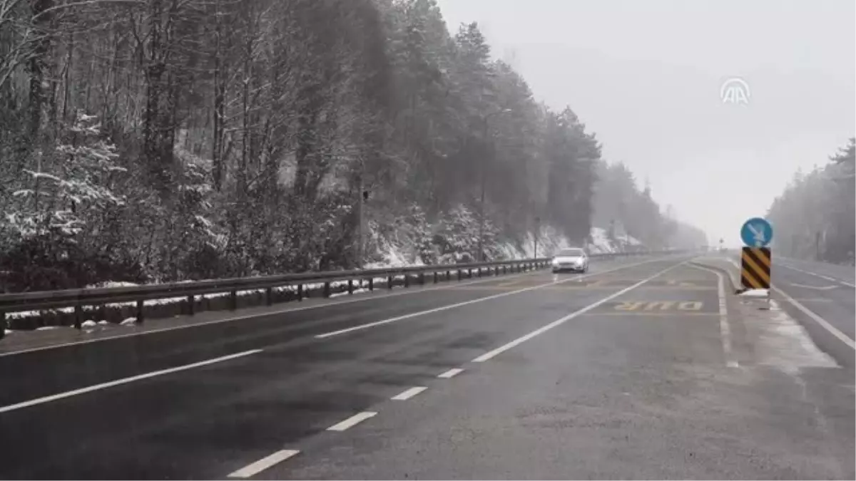 Bolu Dağı'nda Kar Yağışı Bolu Dağı'nda Kar Yağışı
