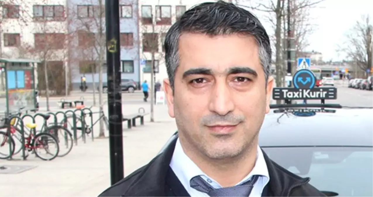 Kredi Kartını Müşterisine Veren Türk Taksici, İsveç'te Kahraman Oldu Kredi Kartını Müşterisine Veren Türk Taksici, İsveç'te Kahraman Oldu